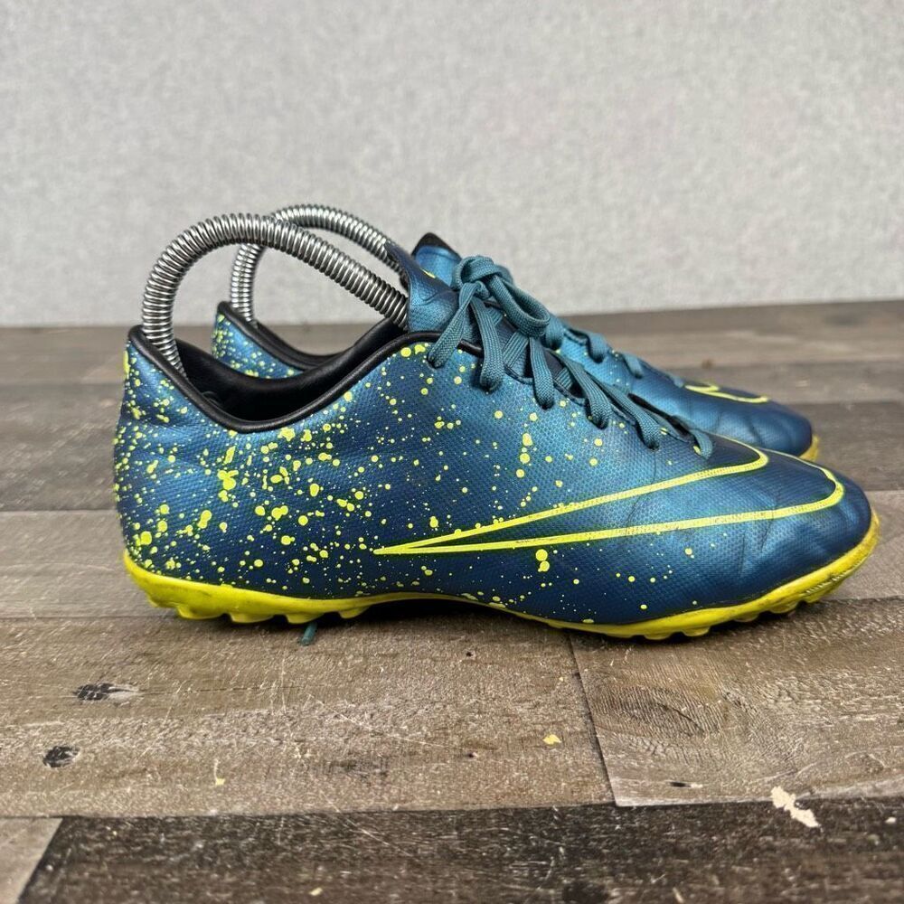 Nike Mercurial Size 5Y Victory TF Turf Soccer Cleat 651646-440 Squadron Blue